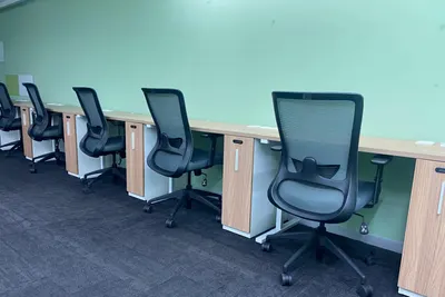 Desk – 91Springboard