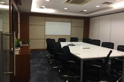 10 Seater Meeting Room