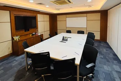 12 Seater Meeting Room