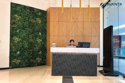 Desk – Avanta Business Centre