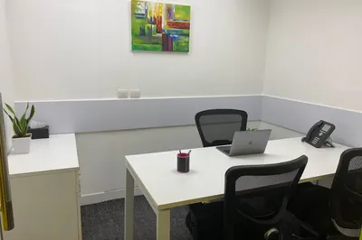 Deskriver - shared office space in DLF Phase 5, Golf Course Road Gurgaon, Gurgaon