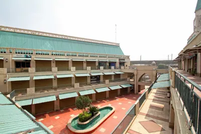 DLF City Court - coworking space
