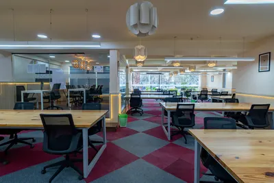 Golf View Corporate Tower A workspace