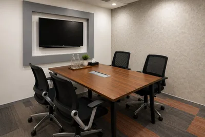 4 Seater Meeting Room
