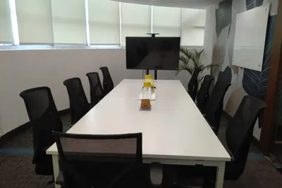 10 Seater Meeting Room