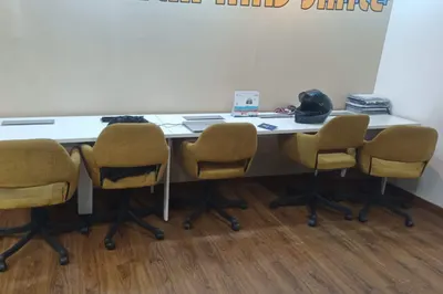 Desk – Innov8