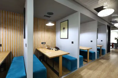 Desk – Innov8