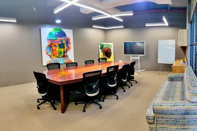15 Seater Meeting Room