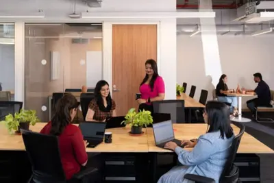 Desk – WeWork