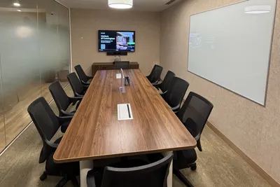 10 Seater Meeting Room