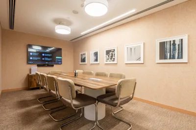 10 Seater Meeting Room