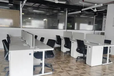 Desk – 91Springboard