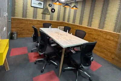 6 Seater Meeting Room