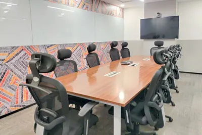 10 Seater Meeting Room