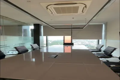 Studio i Horizon Tower