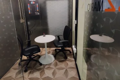 2 Seater Meeting Room