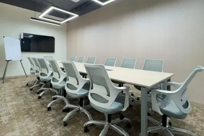 15 Seater Meeting Room