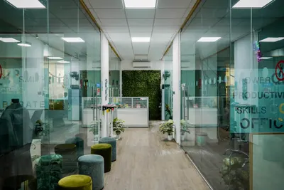BloomDesk