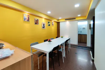 Community Coworks Solitaire Corporate Park space