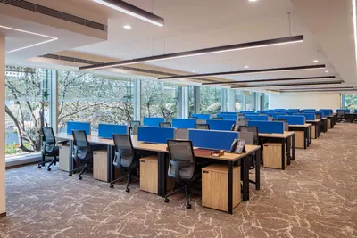 Desk – Corporatedge
