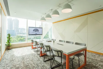 10 Seater Meeting Room