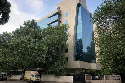 DA Business Centre Vasudev Chambers