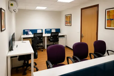 Desk – DBS Business Center