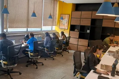 Desk – Innov8