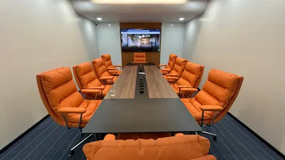 12 Seater Meeting Room