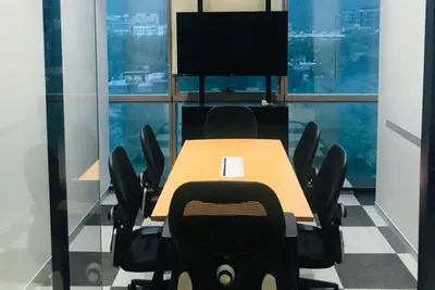 6 Seater Meeting Room