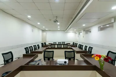 30 Seater Meeting Room