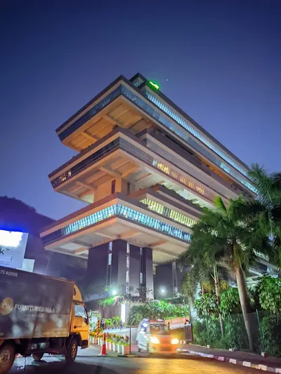 Supreme Business Park