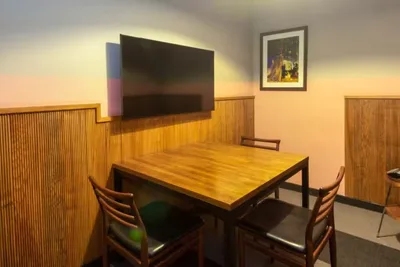 2 Seater Meeting Room