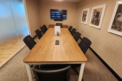 10 Seater Meeting Room interior