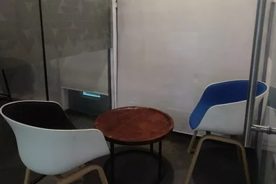 2 Seater Meeting Room