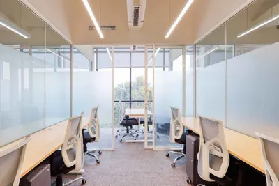 Desk – alt.f Coworking interior
