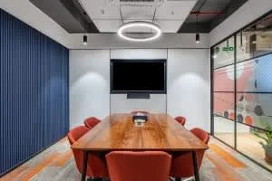 6 Seater Meeting Room