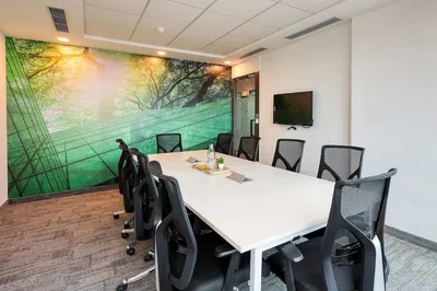 10 Seater Meeting Room workspace