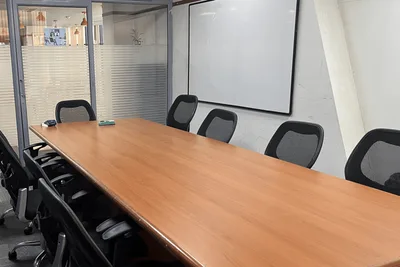 10 Seater Meeting Room
