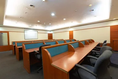20 Seater Meeting Room