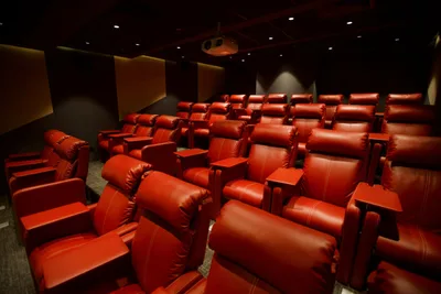 29 Seater Meeting Room interior