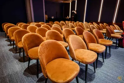 90 Seater Meeting Room workspace
