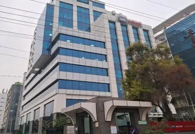 Whole-floor lease