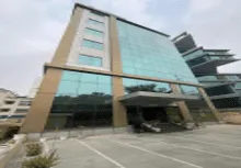 Whole-floor lease