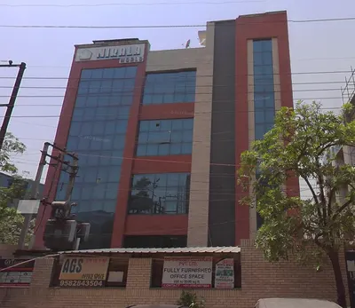 Whole-floor lease