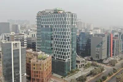 Sovereign Corporate Tower interior