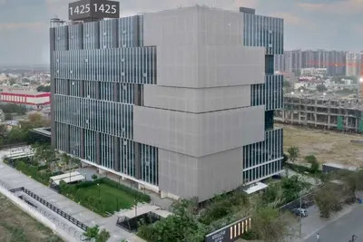 Stellar OKAS 1425 - office leasing