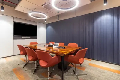 8 Seater Meeting Room