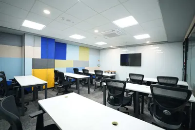13 Seater Meeting Room