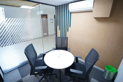 3 Seater Meeting Room